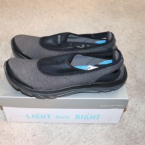 Black/Grey Lightweight Comfort Flats